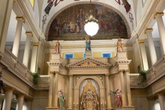 Altar-at-St.-Louis-Cahedral-IMG_0251
